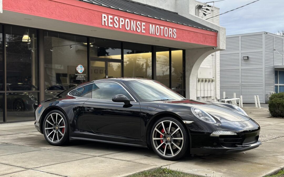 2013 Porsche 911 Carrera 4S Coupe 2D