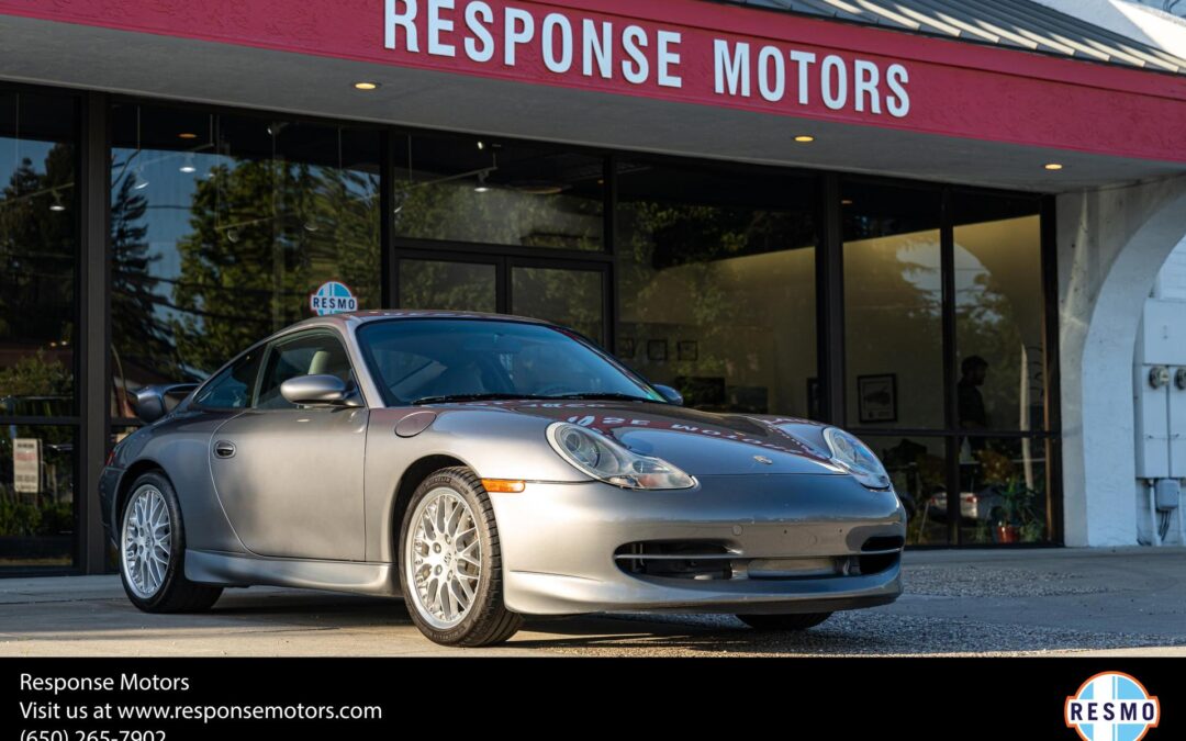 2001 Porsche 911 Carrera 4 Coupe 2D