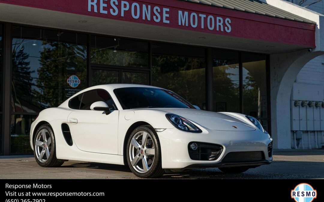 2015 Porsche Cayman Coupe 2D