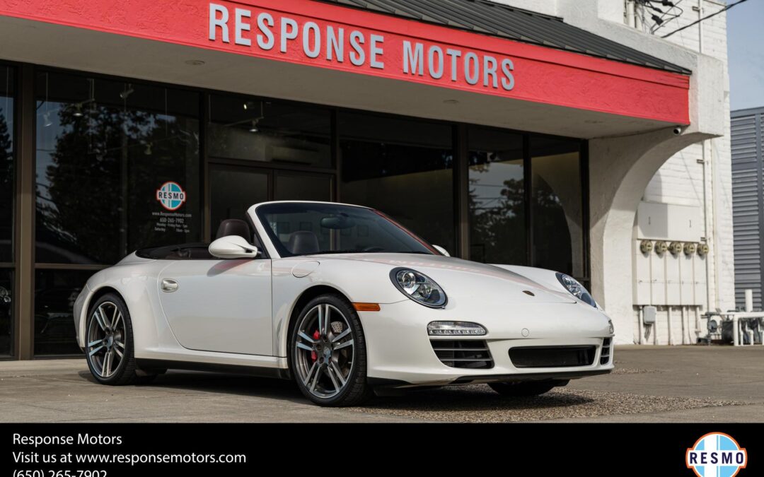 2011 Porsche 911 Carrera 4S Cabriolet 2D