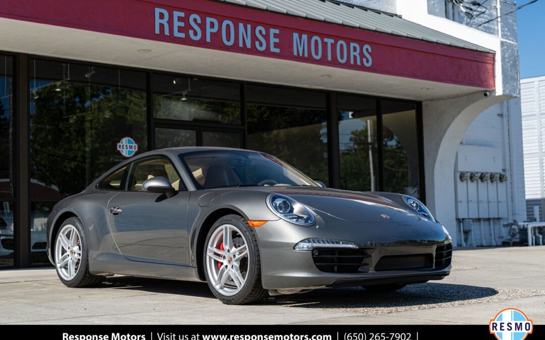 2013 Porsche 911 Carrera Coupe 2D