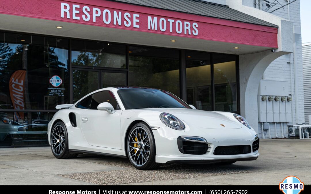 2015 Porsche 911 Turbo S Coupe 2D