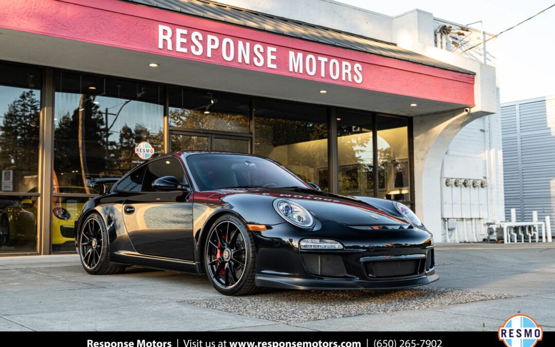 2011 Porsche 911 GT3 Coupe 2D